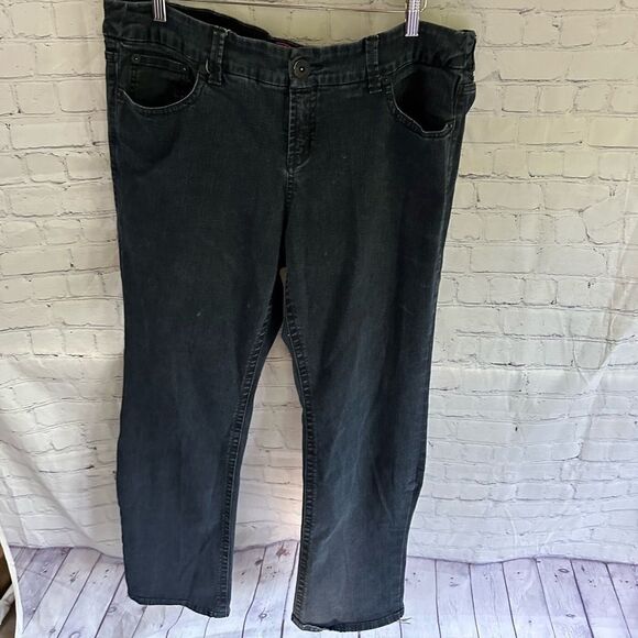 🔥FIRM EUC Torrid Black Jeans Woman’s size 20 - Picture 1 of 9
